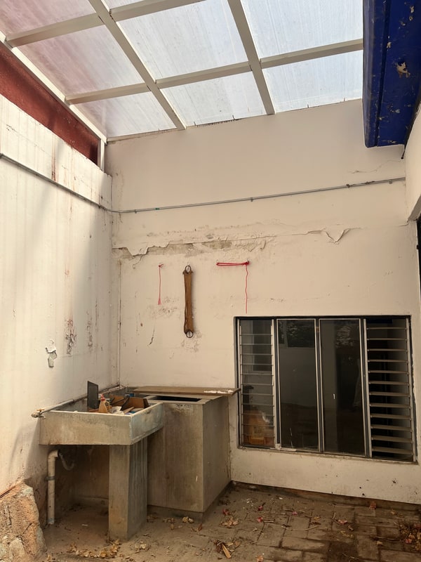 Back patio light well of a single floor casa en venta in central Oaxaca, Mexico