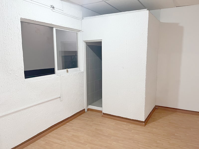 Rear doctor office space for rent in a medical building in central Oaxaca de Juarez, Mexico
