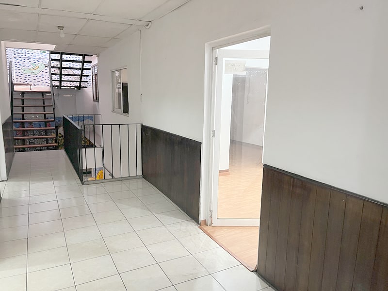 Second floor corridor of the healthcare office building for rent near the baseball stadium in Oaxaca